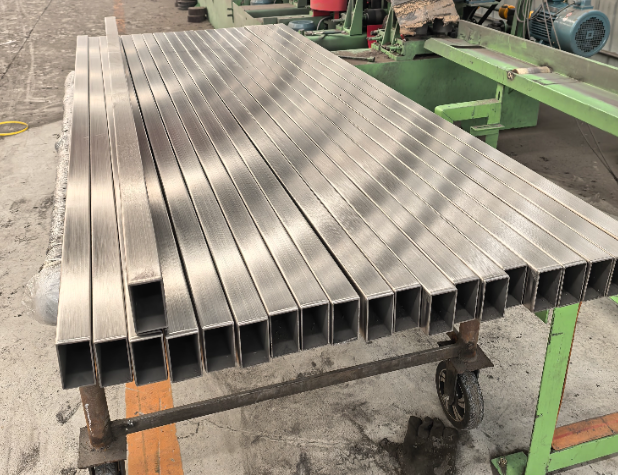 佛山方管 矩形管 无缝方管生产厂家